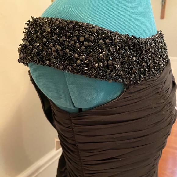 Escada Couture long silk/bead gown. - Picture 5 of 8